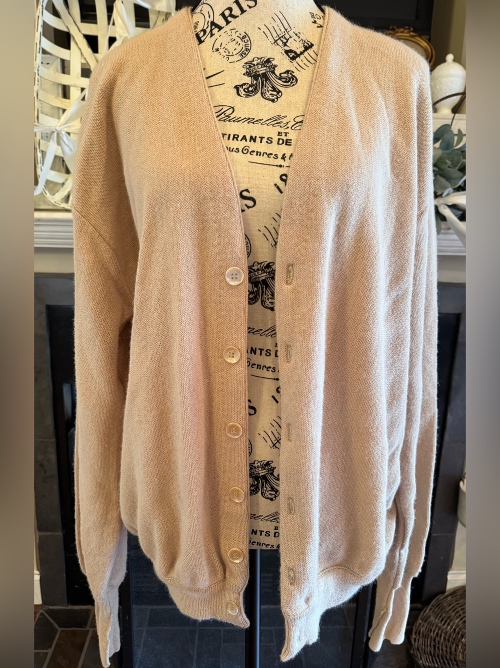 Vintage Hanover Square 1960s Tan Acrylic Grandpa Cardigan Made in USA Button XL